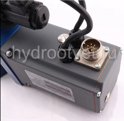 4WRTE25E350L-4X/6EG24ETK31/A1M - Пропорциональный быстродействующий распределитель с обратной связью по положению золотника и со встроенным усилителем (OBE), Ду25, A1 = ±10 В, номинальный расход 350 л/мин, схема E, каналы управления ET = X и Y - внутренни